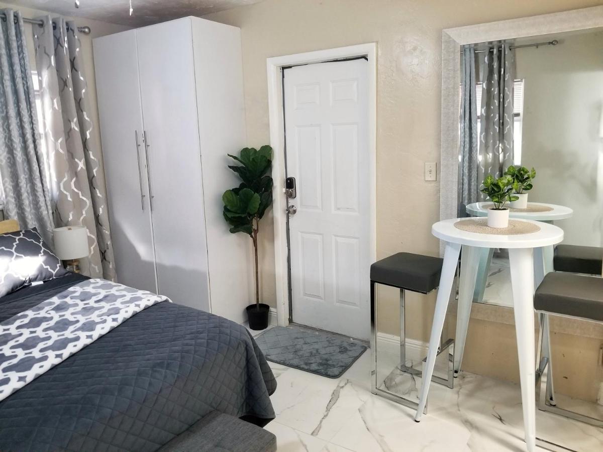 Glam Private Studio 4 Miles From Beach Голливуд Экстерьер фото
